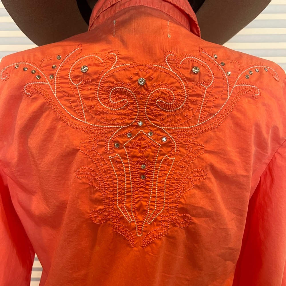 Cedar Rose Fitted Button Down Shirt. - image 6